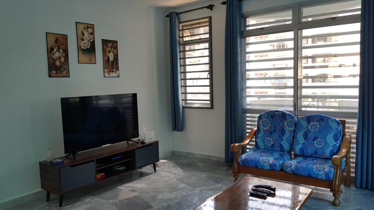 Pd Batu 9 Cocobay Apartment With Family Kampong Tanah Merah  エクステリア 写真