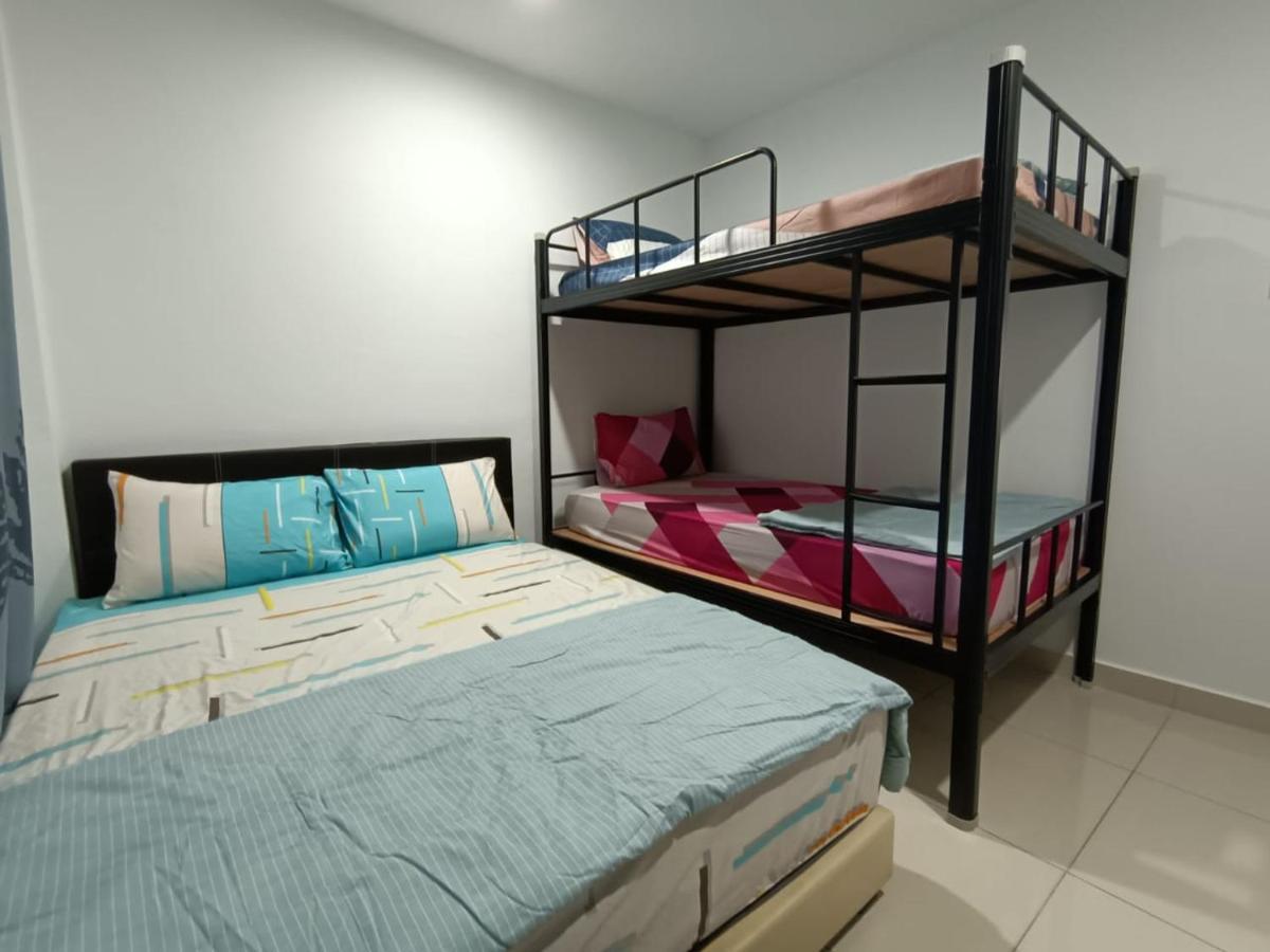 Pd Batu 9 Cocobay Apartment With Family Kampong Tanah Merah  エクステリア 写真