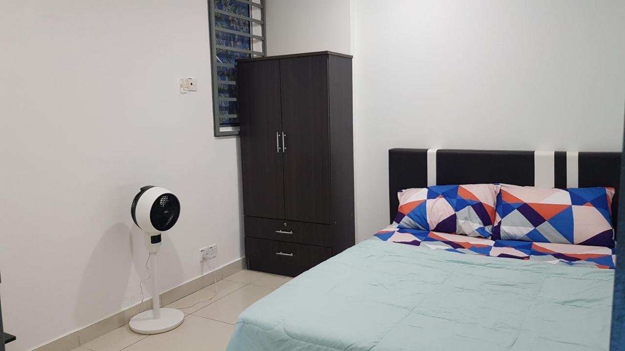 Pd Batu 9 Cocobay Apartment With Family Kampong Tanah Merah  エクステリア 写真
